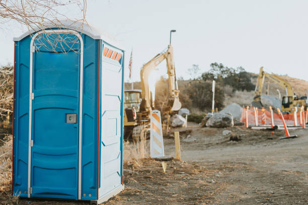 Portable Toilet Options We Offer in Mayflower Village, CA